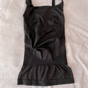 Blanqi Everyday maternity belly support tank top